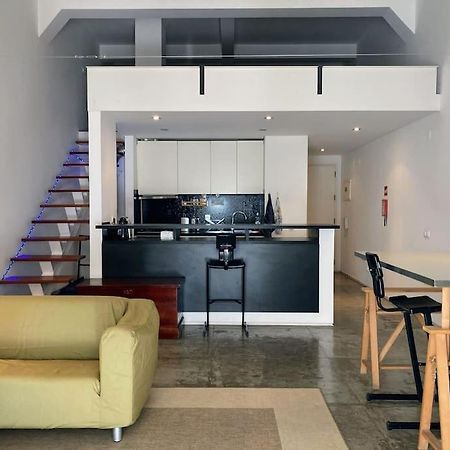 דירות Contemporary Loft In Alcácer do Sal מראה חיצוני תמונה