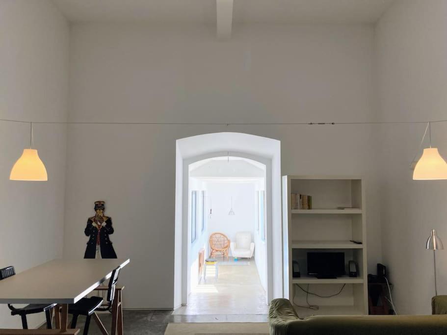 דירות Contemporary Loft In Alcácer do Sal מראה חיצוני תמונה